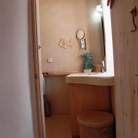 Lindos Esel Suites *