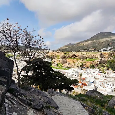 Lindos Esel Suites * Líndos