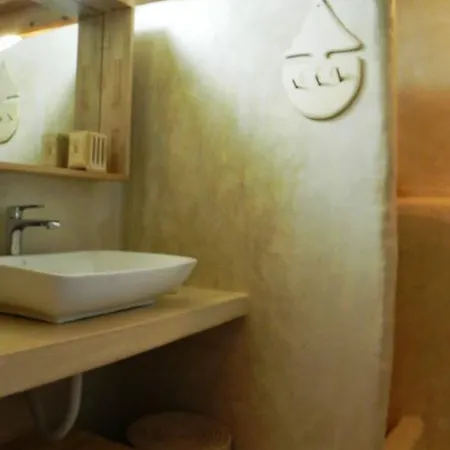 Lindos Esel Suites *