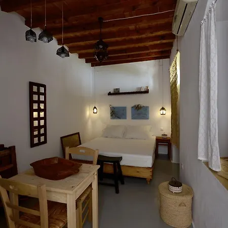Lindos Esel Suites