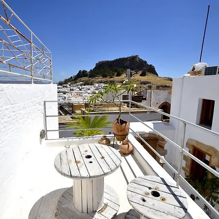 Lindos Esel Suites Apartment *